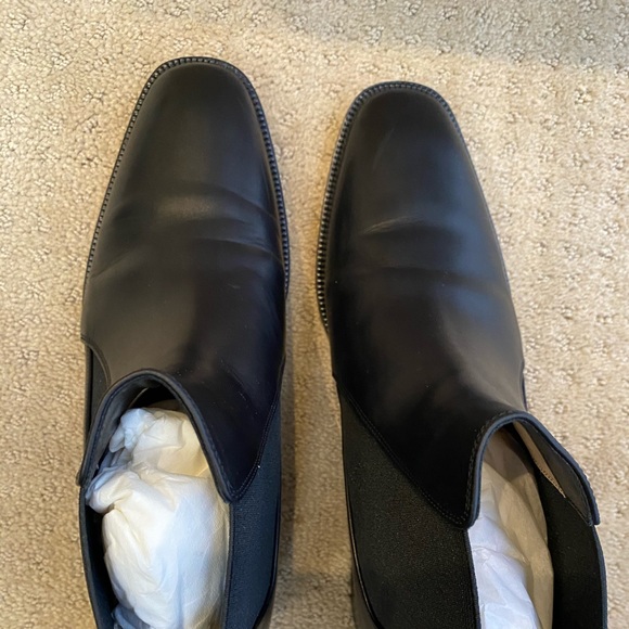 ✨SOLD✨Christian Louboutin Chelsea Boots - Picture 4 of 8